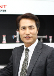 지역투자 및 고용촉진 우수기업인 부문 (주)다성테크 이명용 대표