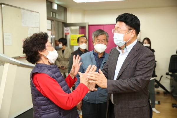 엄태준 이천시장, 코로나시대 시민이 참여하는 맞춤형 소통(이천은 화목해요)